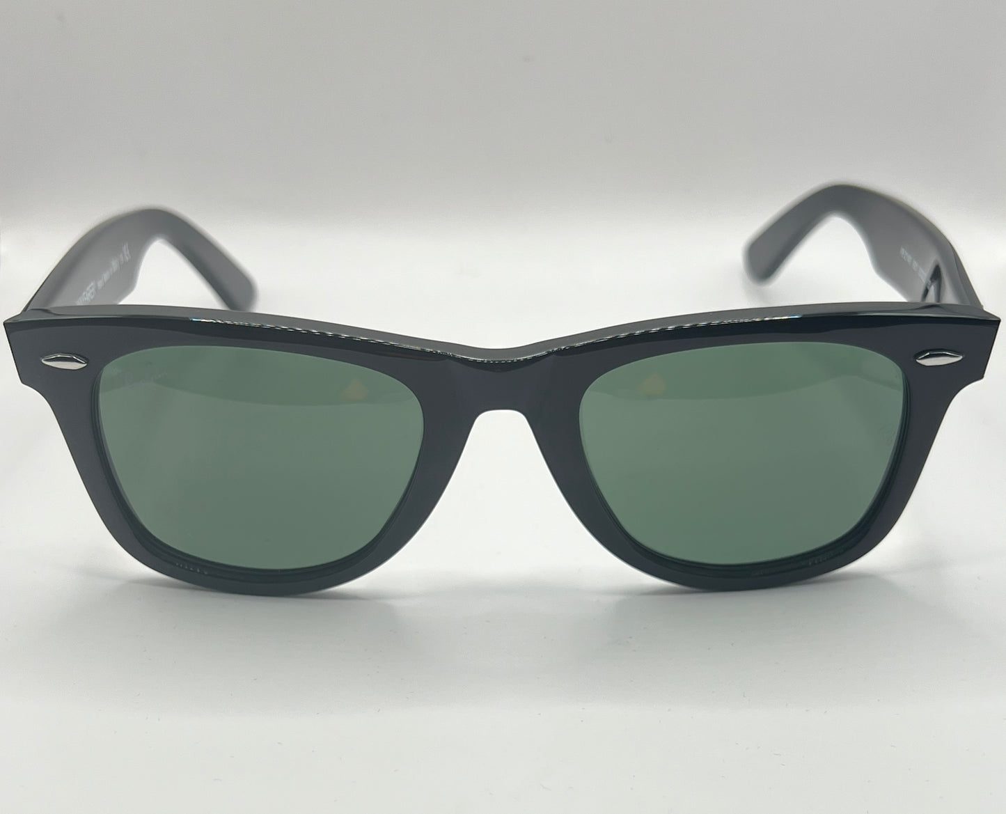 Ray-Ban Wayfarer RB2140 901 3N TRI Sunglasses - Black Frame, Green Classic Lens