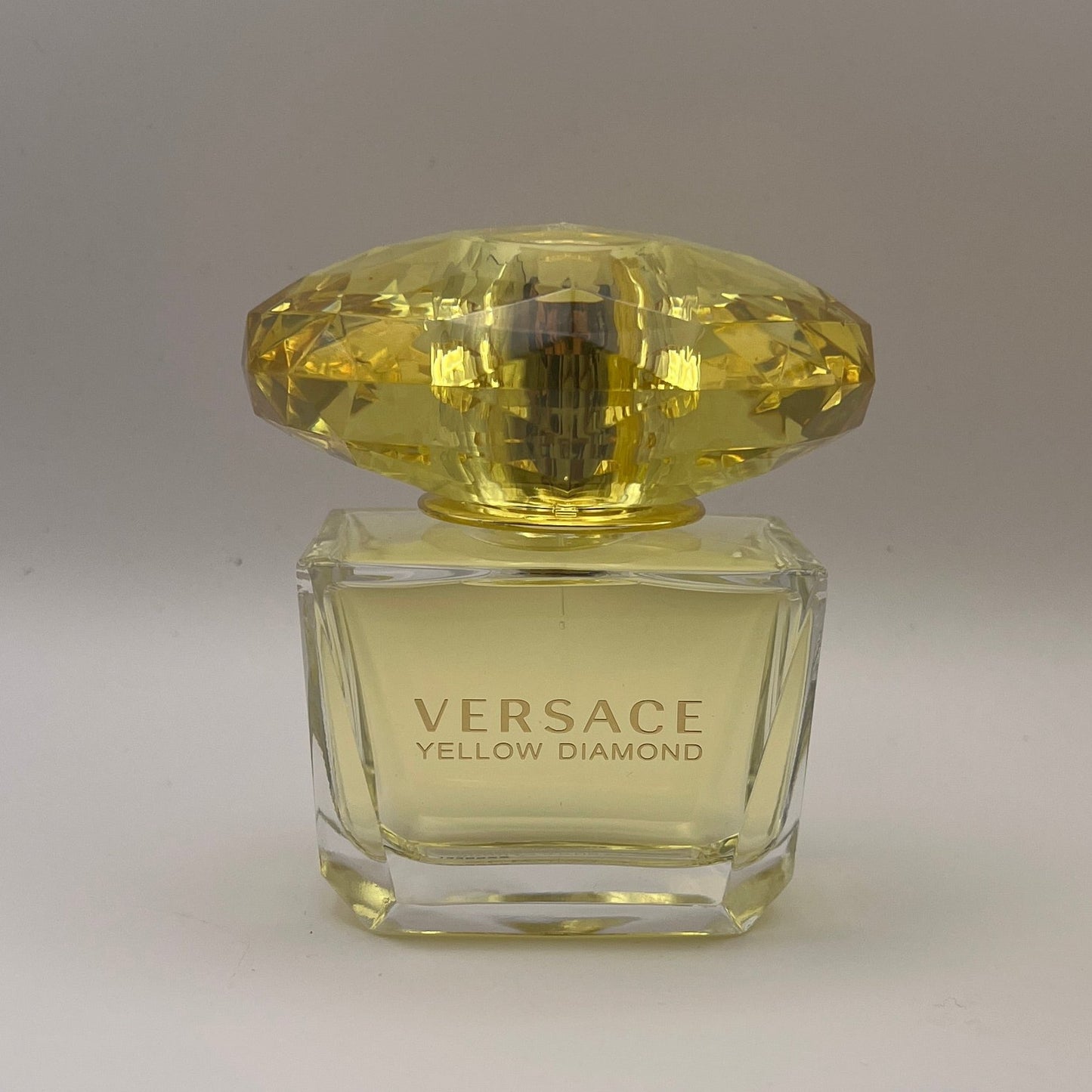 Versace Yellow Diamond Eau de Toilette 90ml - Bright and Luxurious Floral Scent