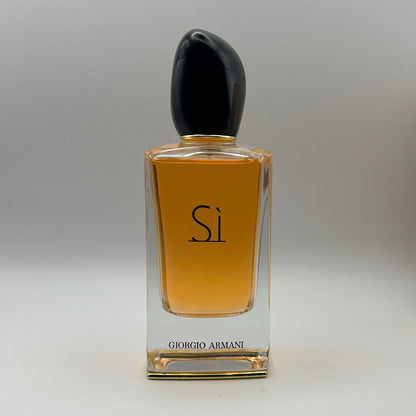 GIORGIO ARMANI Si EDT Spray 3.4 oz (100 ml) - Embrace Sophistication and Confidence